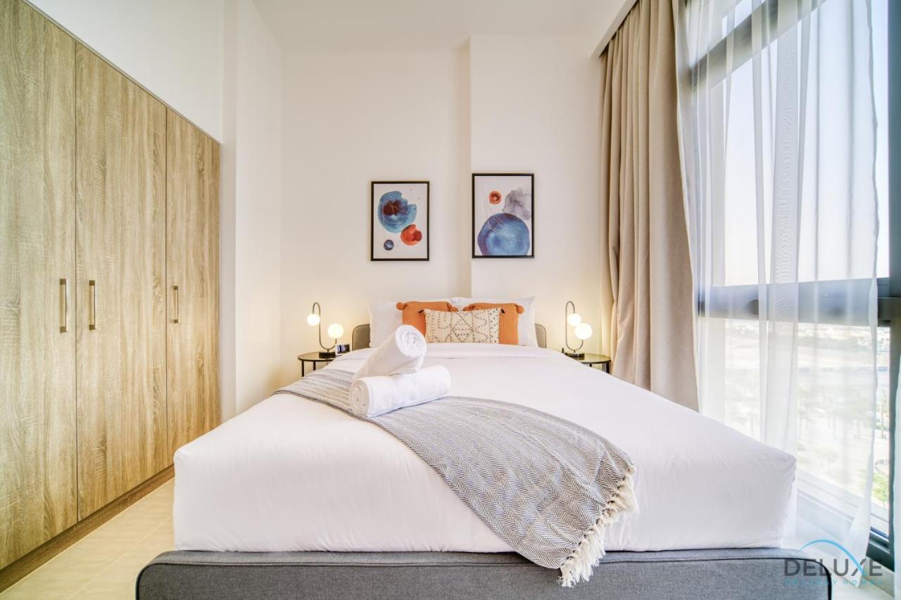 Sophisticated 1Br At Town Square Rawda Dubailand By Deluxe Holiday Homes Dış mekan fotoğraf