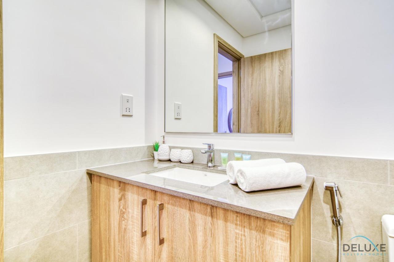 Sophisticated 1Br At Town Square Rawda Dubailand By Deluxe Holiday Homes Dış mekan fotoğraf